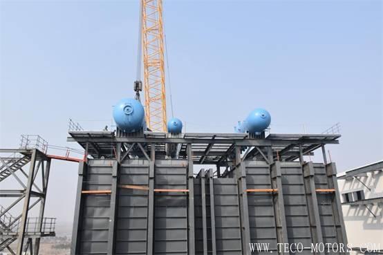 【電廠】洛陽(yáng)萬(wàn)眾項(xiàng)目部2號(hào)余熱鍋爐高、中、低壓汽包順利吊裝完成 - TECO東元電機(jī) | 變頻器·伺服電機(jī)·減速機(jī)·電機(jī)解決方案